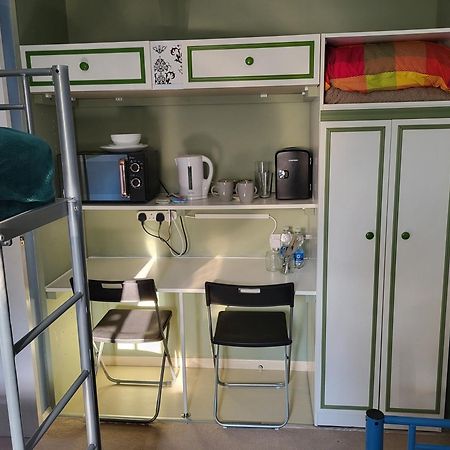 Mudeford Swans Apartman Christchurch  Kültér fotó